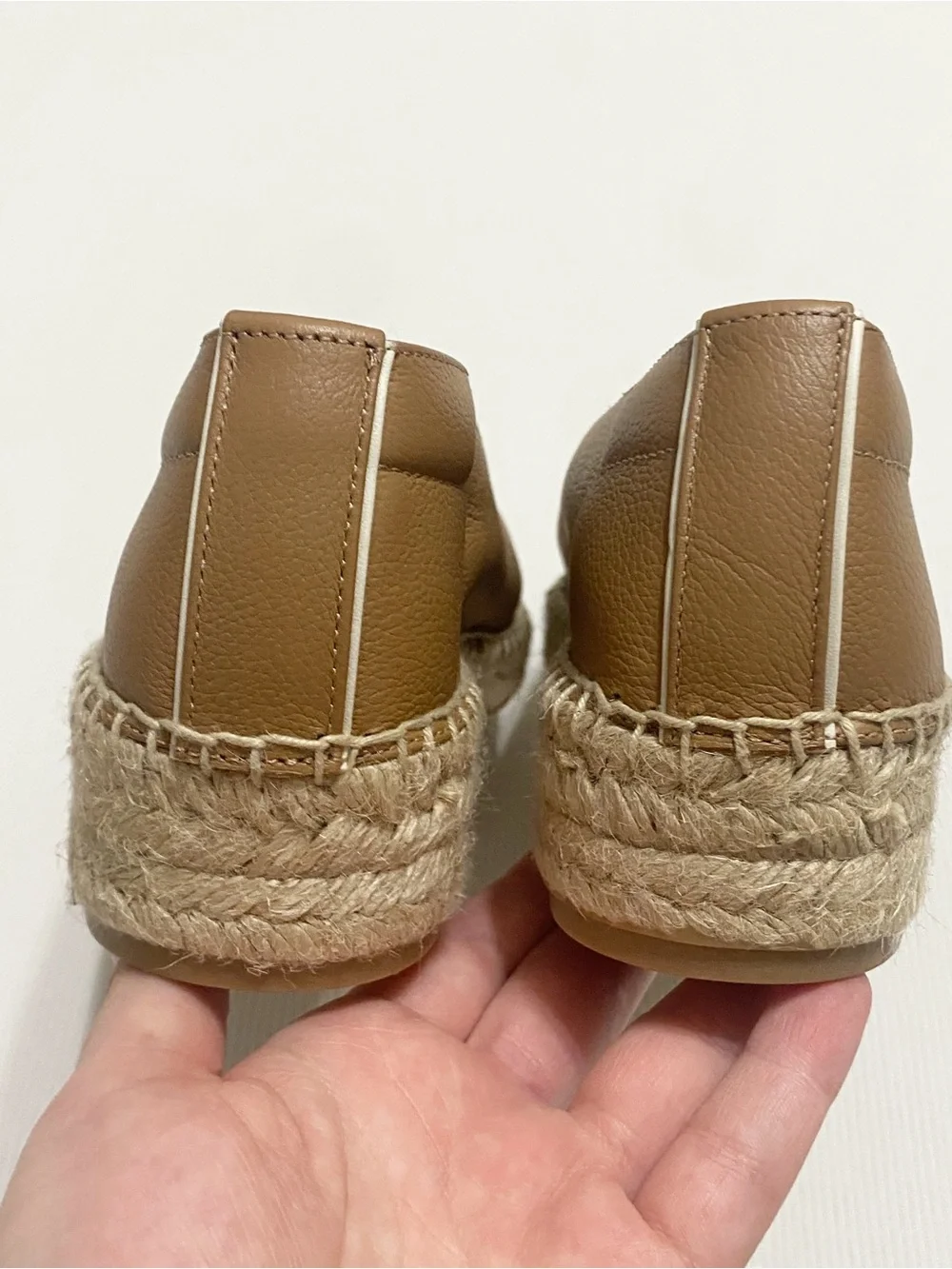 Everlane Caramel Tan Leather Espadrille Slip-On Flats